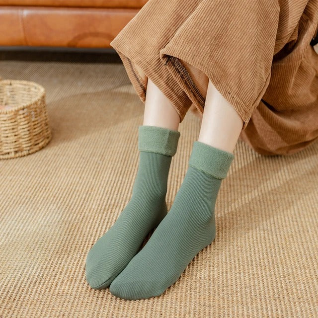 Women’s Premium Fleece Winter Socks | Free Size | Pack of 4