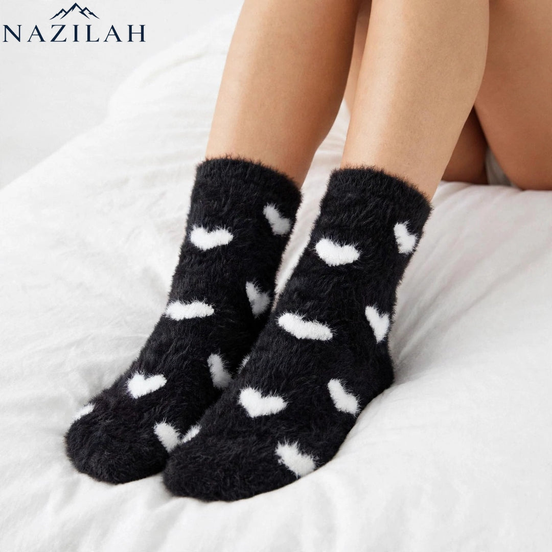 CozyCloud™ Heart Hug Socks - Ultra Fluffy Winter Socks
